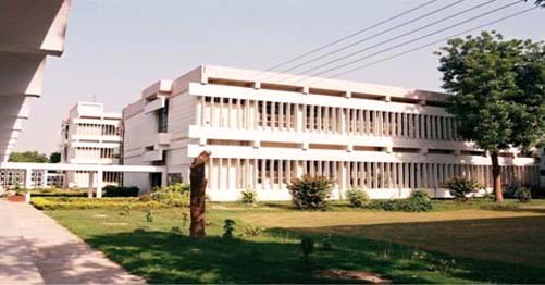 Faisalabad Medical University, Faisalabad